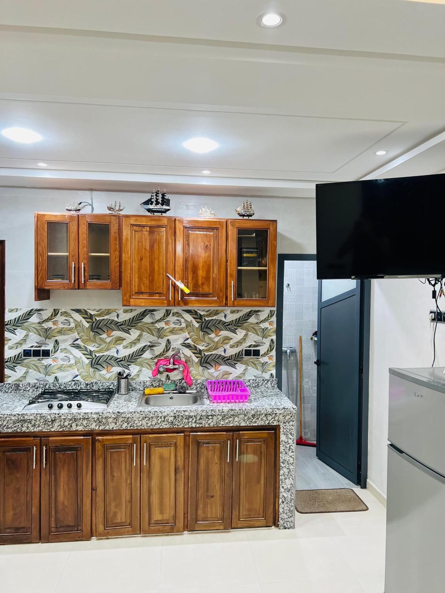Ocean View House إمسوان